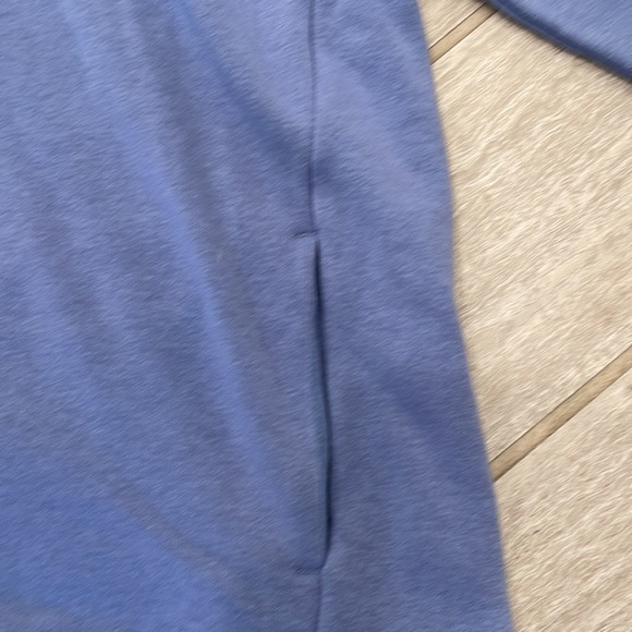 Women’s Avia hoodie - Picture 3 of 3